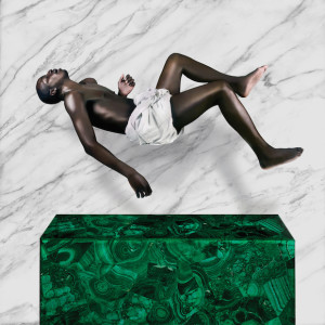 petite noir, down, chess